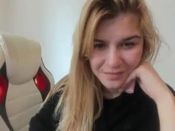 artsyandcraftsy_ — guess what #english #british #hairy #smallboobs #bisexual [2498 tokens remaining]