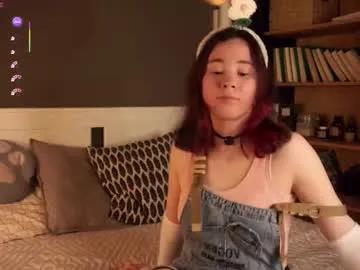 britthe — GOAL: Tease straps [20 tokens remaining] |PVT OPEN|Hello everyone, I'm Lina, then a room for class communication and fun #natural #new #feet #18 #bigass