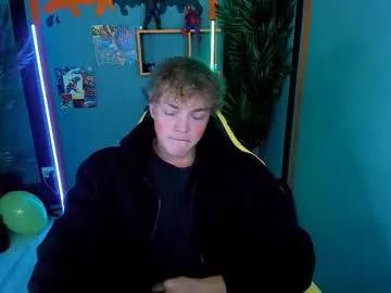 Freechat chase_muscular on Chaturbate