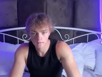 Freechat chase_muscular on Chaturbate