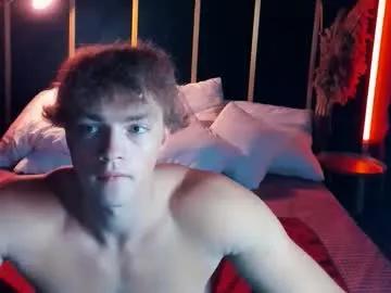Freechat chase_muscular on Chaturbate