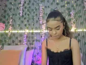 coralineross_ — GOAL: Fully naked [115 tokens remaining]  Come closer... I Have something naughty show you!  #fuckmachine #squirt #18 #ebony #teen