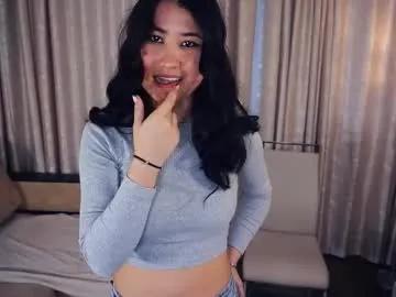 Freechat danideritis on Chaturbate