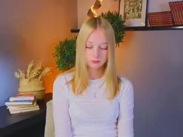 Freechat darceyheyd on Chaturbate