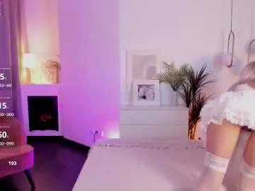 Freechat emily_air on Chaturbate