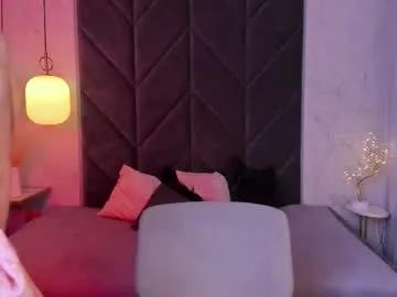 Freechat emily_air on Chaturbate