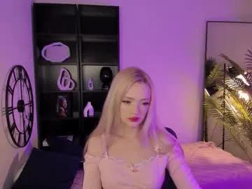 Freechat emily_air on Chaturbate