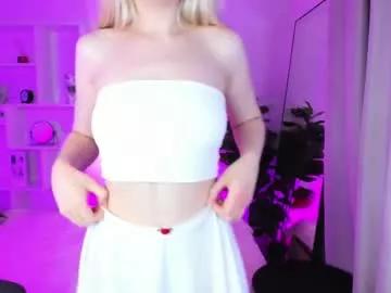 Freechat emily_air on Chaturbate