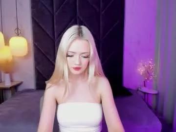Freechat emily_air on Chaturbate
