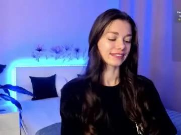 eva_mccoy — GOAL: Topless [45 tokens remaining] Welcome to my room! #skinny #longhair #smalltits #lovense #new