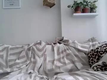 evillers1 — TOP OFF   #domme #feet #blonde #femdom #sph [383 tokens remaining]