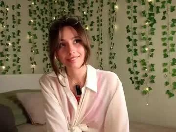 Freechat falinecrosthwaite on Chaturbate