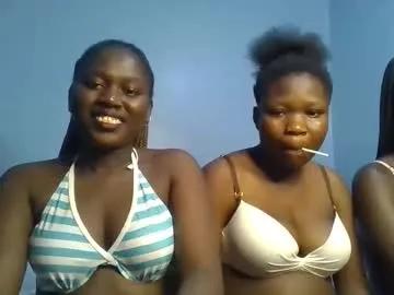 Freechat fine_melanie on Chaturbate