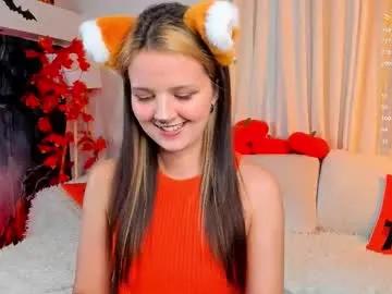 Freechat fluffy_waffles on Chaturbate