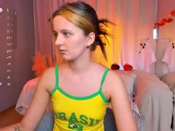 Freechat fluffy_waffles on Chaturbate