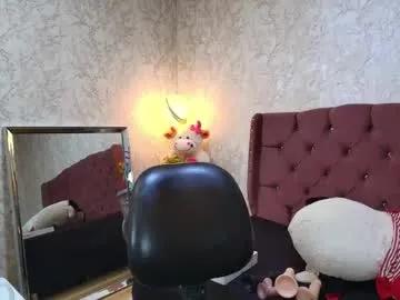 Freechat graceblu on Chaturbate
