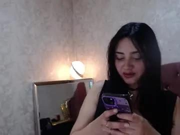 Freechat graceblu on Chaturbate