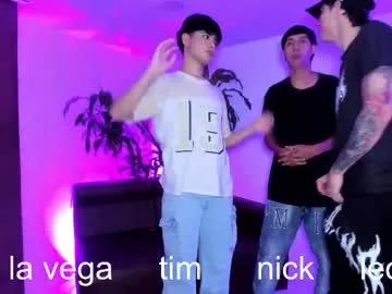 Freechat handsomeboys19 on Chaturbate