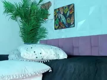 Freechat hellen_sky_ on Chaturbate