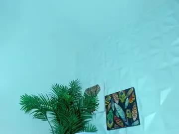 Freechat hellen_sky_ on Chaturbate