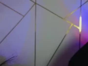 Freechat hollyxx_ on Chaturbate