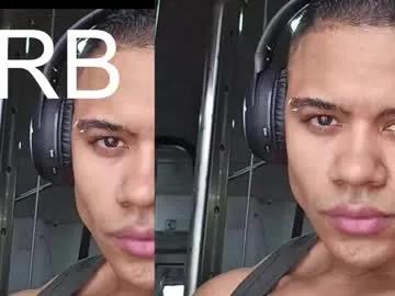 independent_project — creo que soy sexie,q que piensas ?  #muscle #ebony #bigcock #master #uncut [2500 tokens remaining]