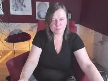 Freechat kellysuper on Chaturbate