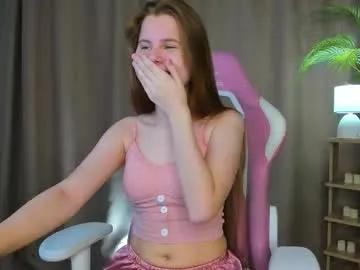 Freechat ki_wizz on Chaturbate