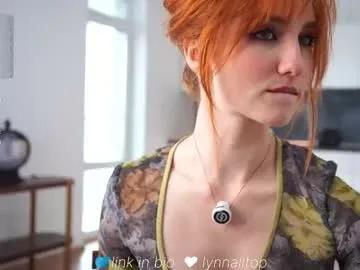 Private lynnalltop on Chaturbate