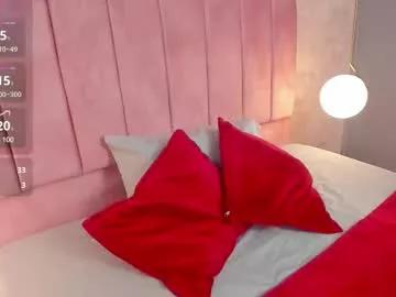 Freechat magic_selenaa on Chaturbate