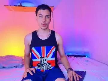 marcus_hanks — Welcome to my room! - Goal: Show you my big cock x 7min [28 tokens left] #bigdick #hairy #cut #muscle #cum