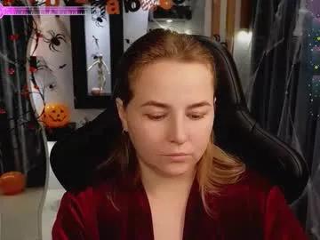 mira_mermayd — I will be glad of your support #supernatural #prettyface #lovense #prvtshow #bigtits [4000 tokens remaining]