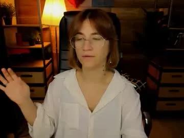 Freechat moon13152 on Chaturbate