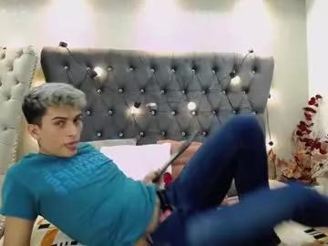 Freechat mr_williseo on Chaturbate