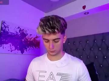 Freechat mr_williseo on Chaturbate