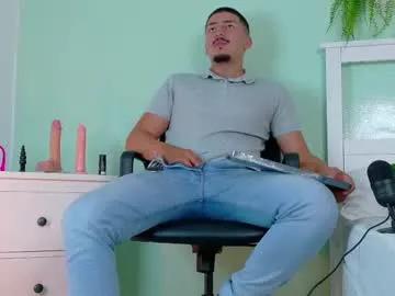 Freechat mrfox__ on Chaturbate