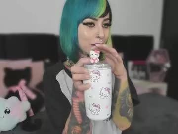 Freechat nikkiramone on Chaturbate