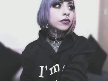 Freechat nikkiramone on Chaturbate