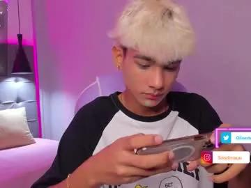 Freechat olivertwinky_ on Chaturbate