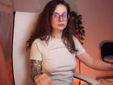 Freechat oliviamcclean on Chaturbate