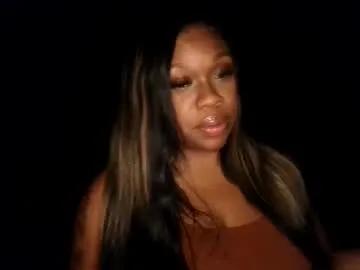 Freechat passionmula on Chaturbate