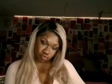 Freechat passionmula on Chaturbate