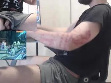 Freechat saat_hiel on Chaturbate