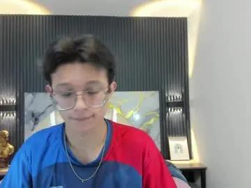 santiago_russo18 — GOAL: masturbation [120 tokens remaining]  Welcome to my room! #asian #cum #18 #gay  #lmaster