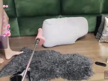 Freechat selensummer on Chaturbate