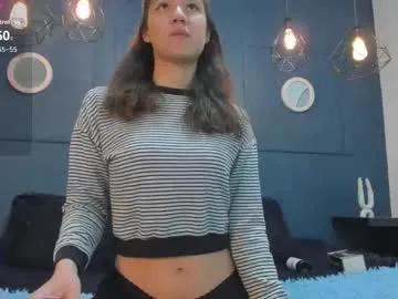 Freechat skyy_bloom on Chaturbate