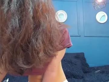 Freechat skyy_bloom on Chaturbate