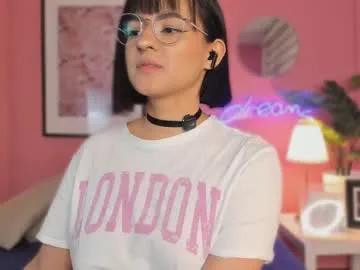 soysaraa_ on Chaturbate 