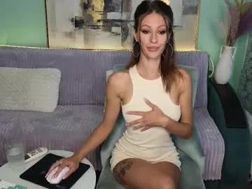 Freechat su4e4ka555 on Chaturbate