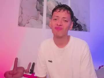 Freechat tommy_steelee on Chaturbate